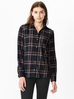 Thumbnail for your product : Gap Fitted boyfriend plaid shirt