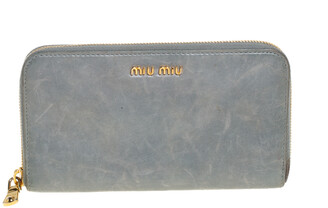 Miu Miu Gray Matelasse Leather Shoulder Bag Grey Pony-style calfskin  ref.188003 - Joli Closet