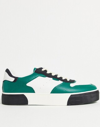 Bershka sneakers in white with green and black contrasts - ShopStyle