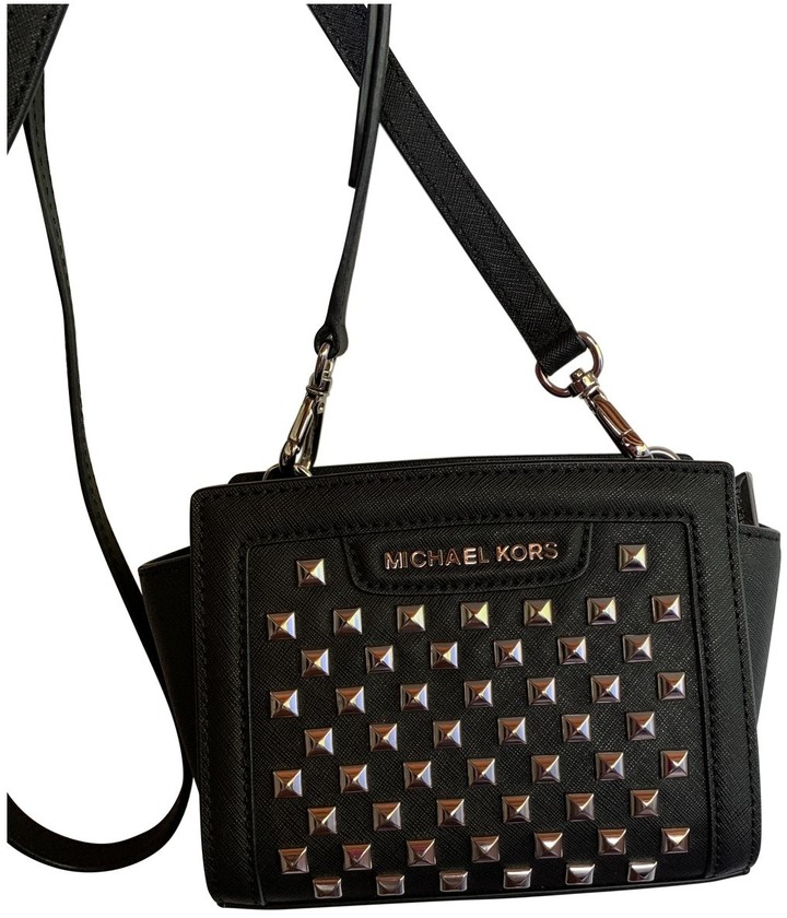 michael kors black clutch bags