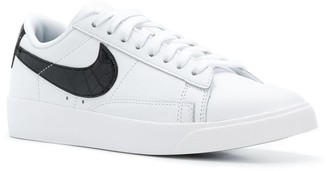 Nike Logo Lace-Up Sneakers