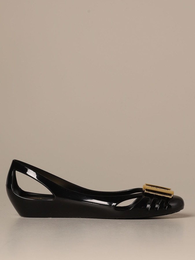 salvatore ferragamo bermuda jelly shoes