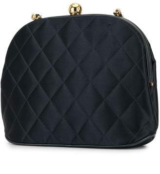 Chanel Pre Owned Diamond Quilted Crossbody Bag