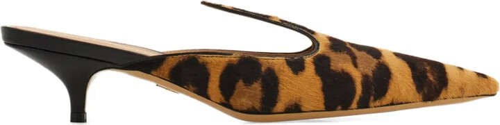 【送料&関税込】Ferragamo Leopard Printed Slip-on Flat Shoes FERRAGAMO Vanna leopard-print calf hair ballet flats | NET-A
