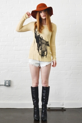 Lauren Moshi Amber Horse Long Sleeve Classic Thermal in Sand