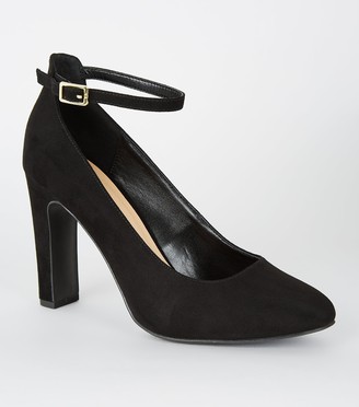 New Look Wide Fit Suedette Ankle Strap Courts