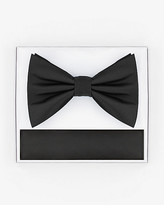 Thumbnail for your product : Le Château Bow Tie & Pocket Square Set
