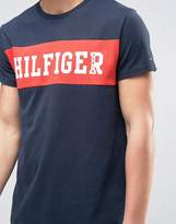 Thumbnail for your product : Tommy Hilfiger T-Shirt Chest Panel Logo in Black
