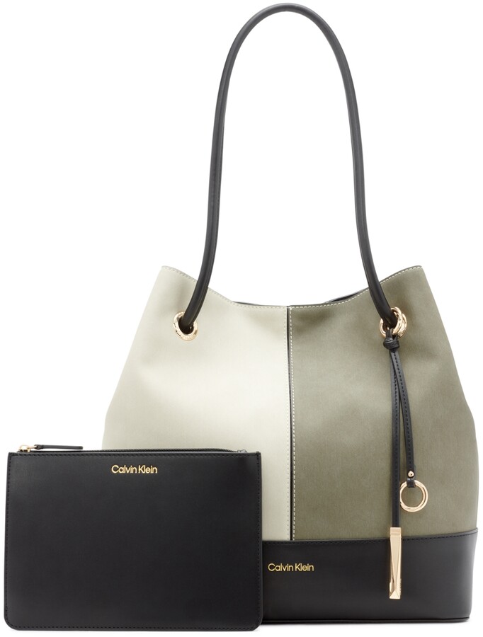 Calvin Klein Women's Tote Bags | Shop the world's largest 