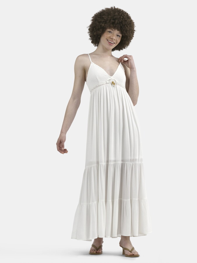 No Boundaries Tiered Maxi Dress with Crochet Lace Trim, Women’s