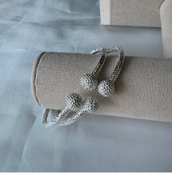 Better Jewelry BetterJewelryTexturedBallEnds.925SterlingSilverWestIndianBangles48.4Grams1pair