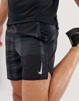 Nike Running Challenger 7 inch shorts in jaquard grey print