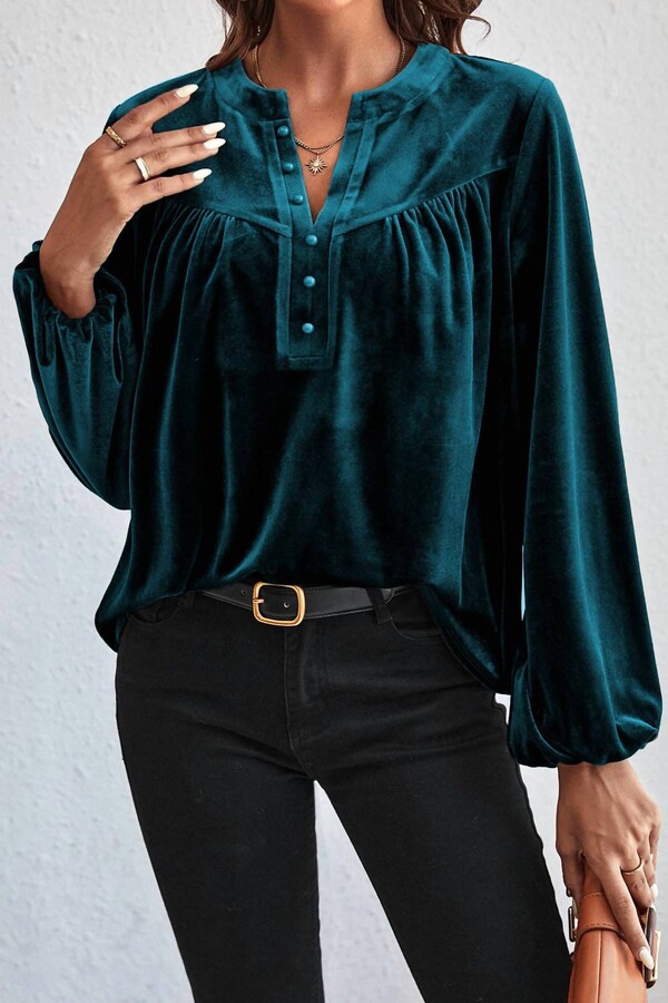 Pretty Bash Vivian Velvet Blouse In Skobeloff