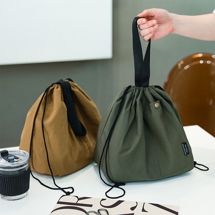 Large Solid Color Waterproof Bento Box Bag with Drawstring Closure Thermal Storage Lunch Bag for Picnic Handle Cooler Tote Bag