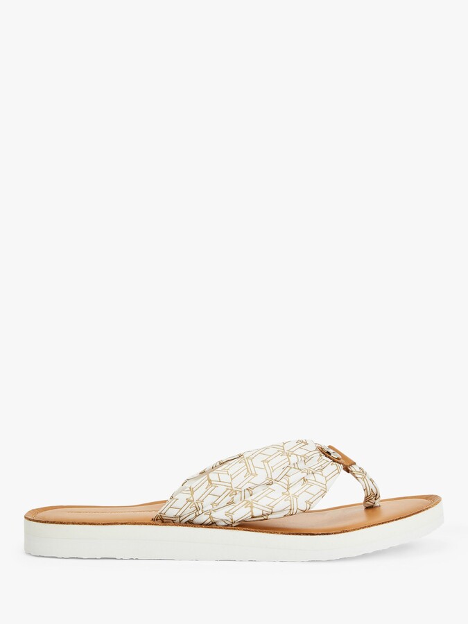 tommy hilfiger monica flip flops