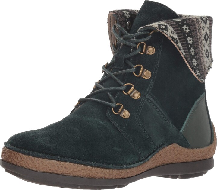 dayna hiking boot