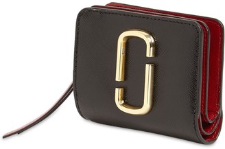 Marc Jacobs Compact Grained Leather Wallet