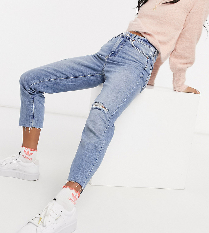 New Look Petite ripped straight leg jeans in light blue - ShopStyle