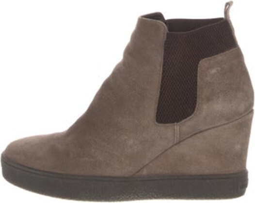 Aquatalia Suede Ankle Chelsea Boots Neutrals Round-Toes Platform