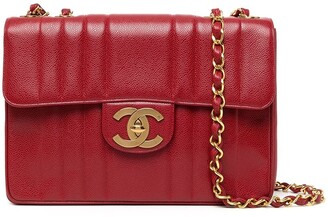 Chanel Timeless Leather Shoulder Bag (pre-owned) in Red
