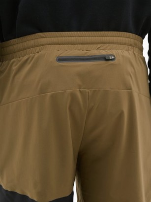 Falke Ess - Challenger Technical-stretch Shorts - Khaki
