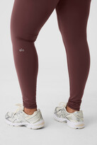 Thumbnail for your product : Alo Yoga High-Waist Airbrush Legging in White, Size: 2XS |