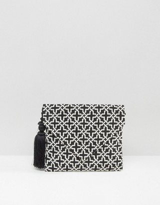 Glamorous Envelope Geometic Clutch Bag with Pom