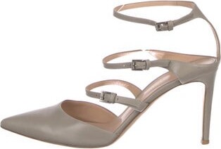 Gianvito Rossi Leather Pumps