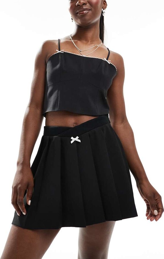 Miss Selfridge tailored sporty trim pleated mini skirt in black - Main Image