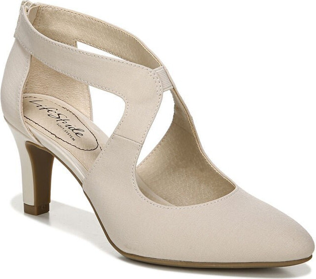 Women's LifeStride Giovanna 2 Pump Beige Leather Almond Toe Slip-On RHS4797