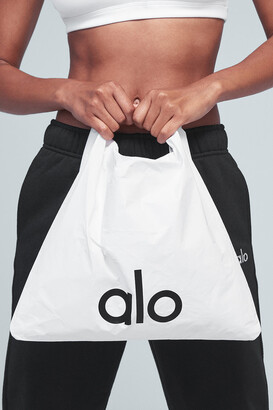 Alo Yoga Keep It Dry Fitness Bag in White