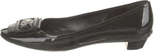 miu miu patent leather platform pumps