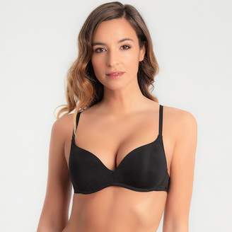 Wonderbra Ultimate Non-Underwired Bra with Push-Up Effect
