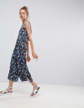 ASOS DESIGN Top with Split Back in Pleated Ditsy Print