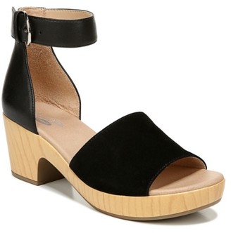 dr scholl's block heel sandal