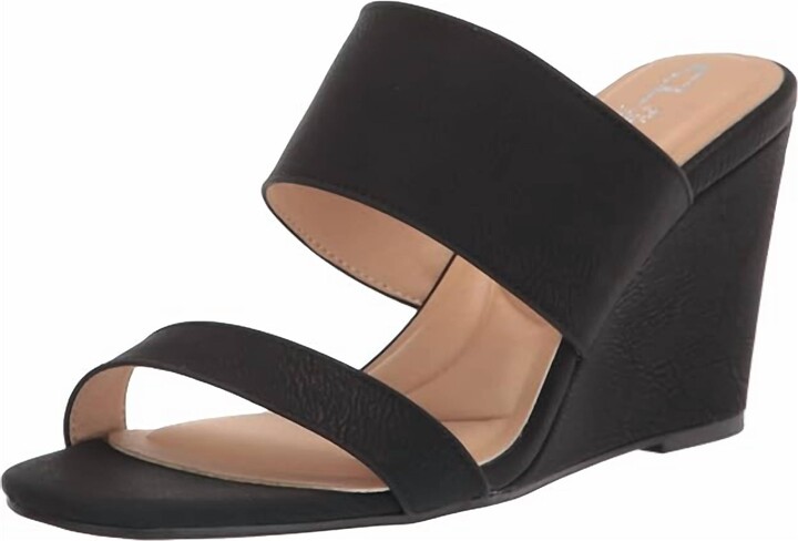 Chinese Laundry Women's Fanciful Nubuck Wedge Sandal In Black