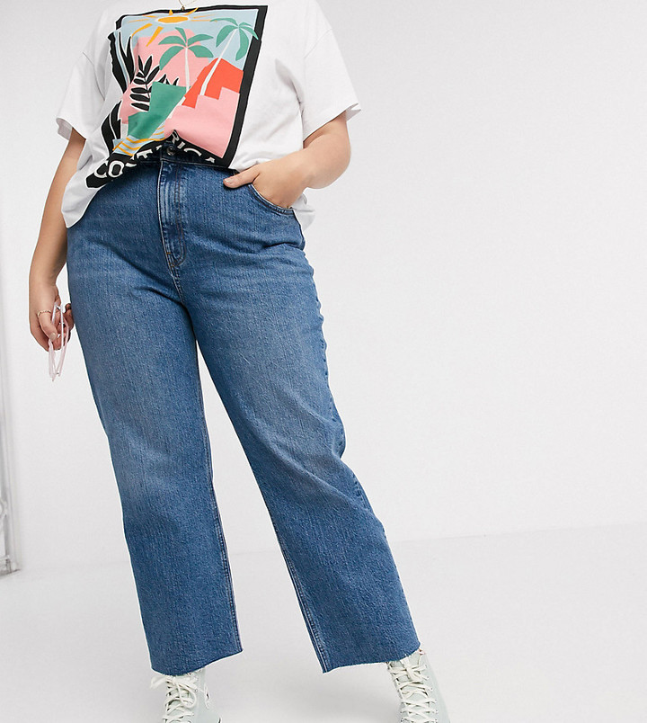 ASOS DESIGN Curve high rise stretch 'effortless' crop kick flare jeans in  mid vintage wash - ShopStyle