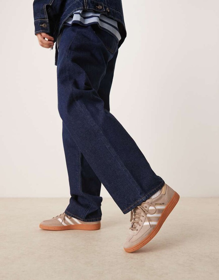 adidas Originals Handball Spezial sneakers in stone