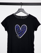 Thumbnail for your product : New Look Maternity leopard heart motif tee in black