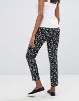 Thumbnail for your product : Pieces Falle Printed Pants