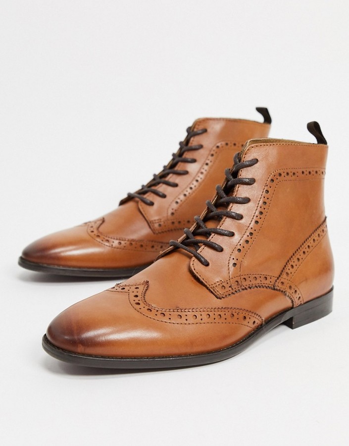 light tan brogue boots