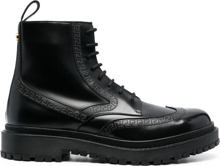 greca labyrinth boots