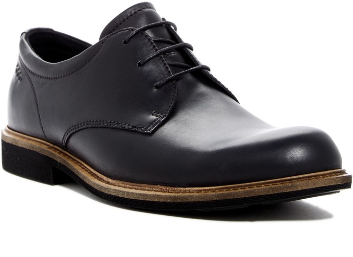 ecco findlay plain toe derby