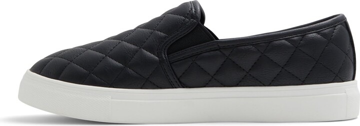 Call it SPRING Women's Iggyy Sneaker