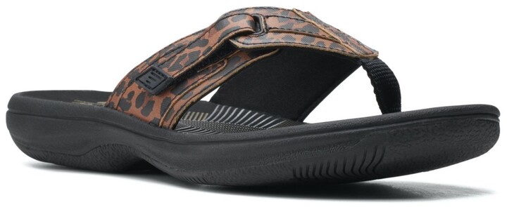 clarks waterproof sandals