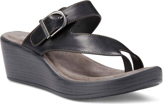eastland candice women's wedge sandals