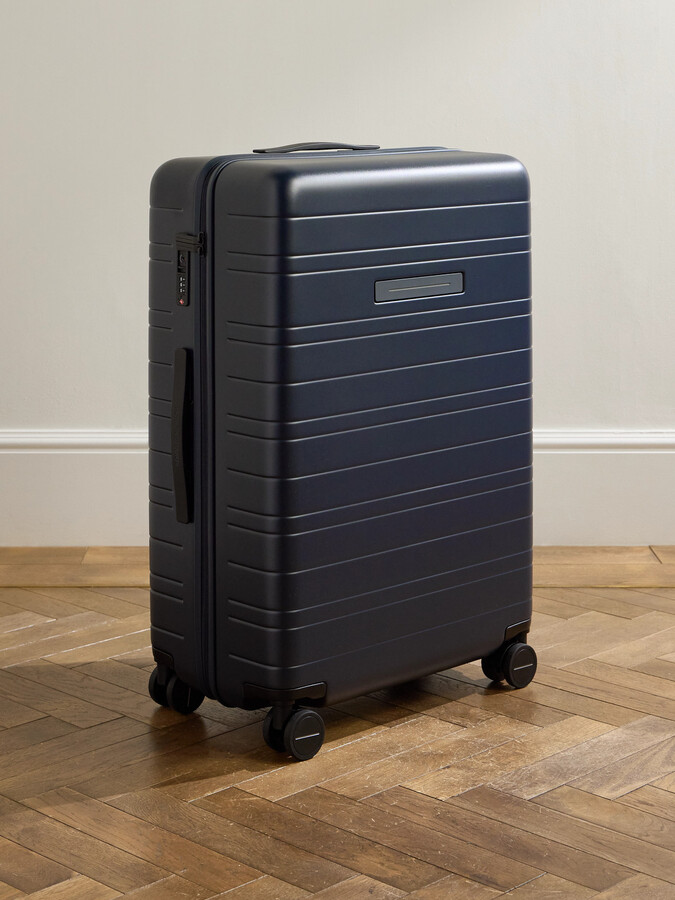 H7 Essential Hardshell Check-In Suitcase