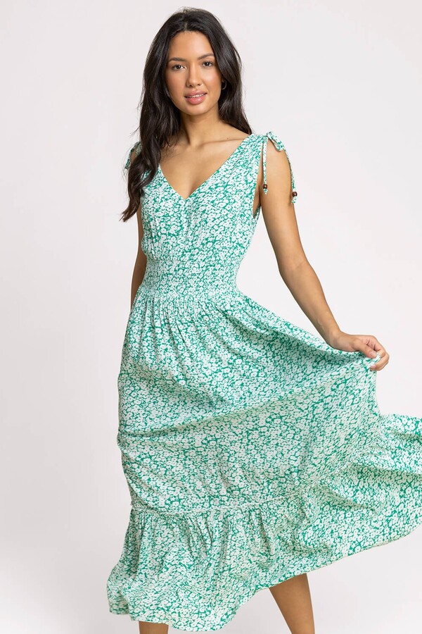 Roman Originals Ditsy Floral Shirred Waist Maxi Dress in Green