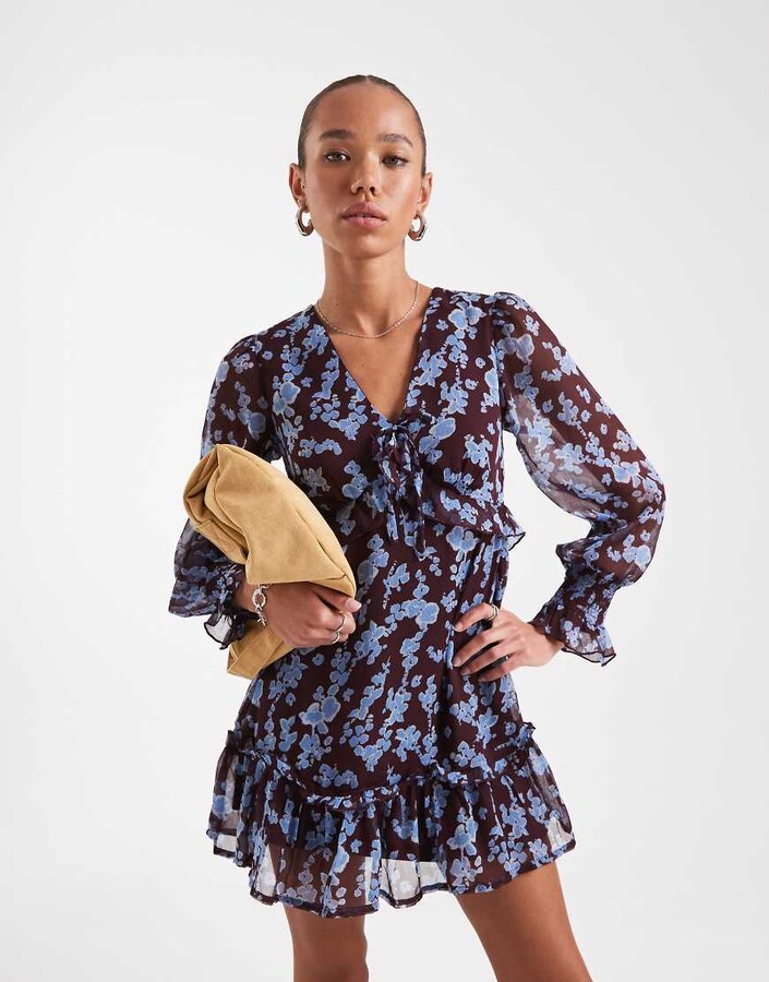 Wednesday's Girl floral print floaty v-neck midi dress in burgundy