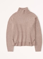 Winter 2023 Classic Turtleneck Sweater (Camel)
